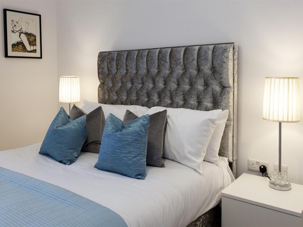 Exclusive Tower Bridge Apartment Лондон Экстерьер фото